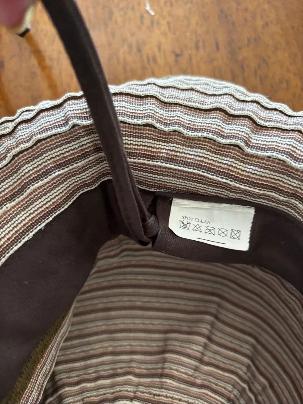 Wallaroo Ginger adjustable Olive & Brown Striped Sun Hat worn once